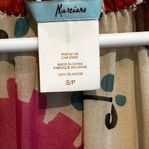 Marciano Multi Color Puffy Sleeve Silk Blouse Size SP - Picture 4 of 6